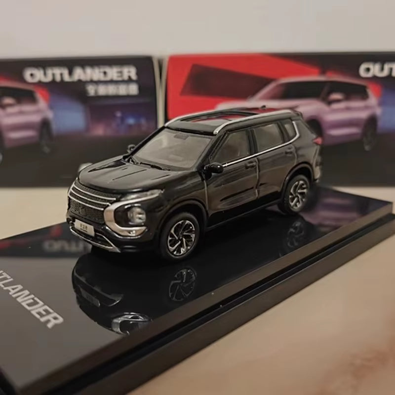 Original for Outlander 2023 SUV 1:64 Alloy Car Model