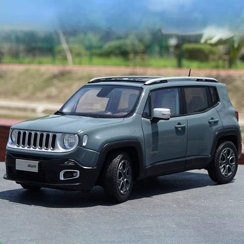 1: 18 Original for Free Hero Car Model Renegade Alloy Simulation Car Model