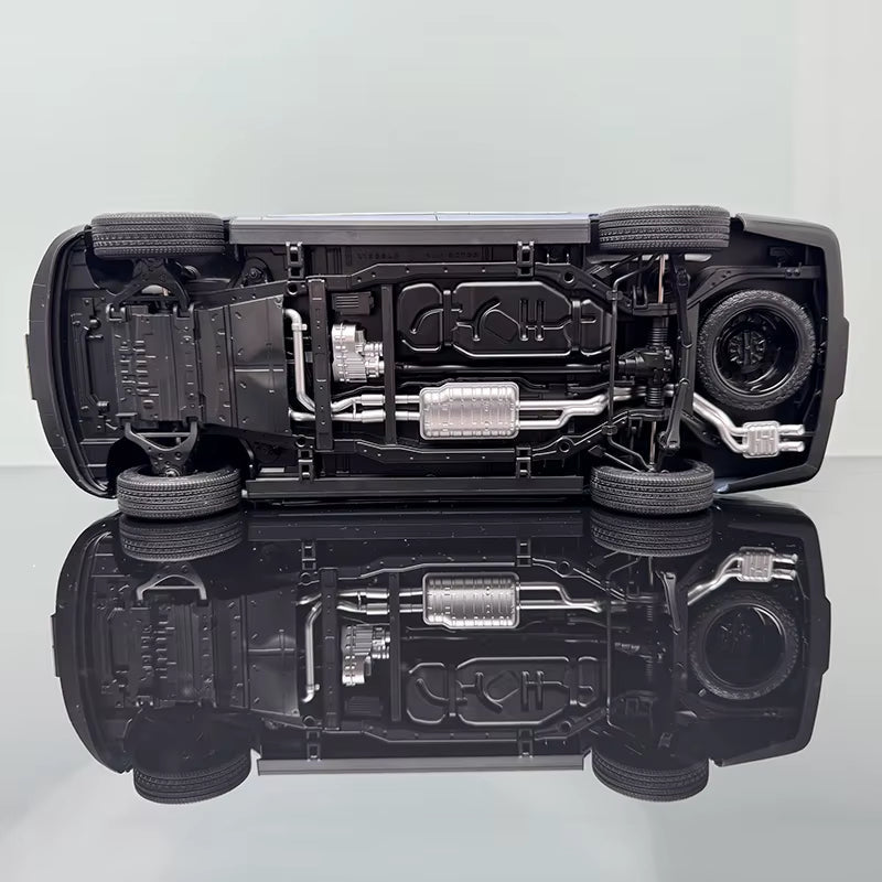 Original Car Model Navigator 1:18 Alloy Simulation Car Model Navigator