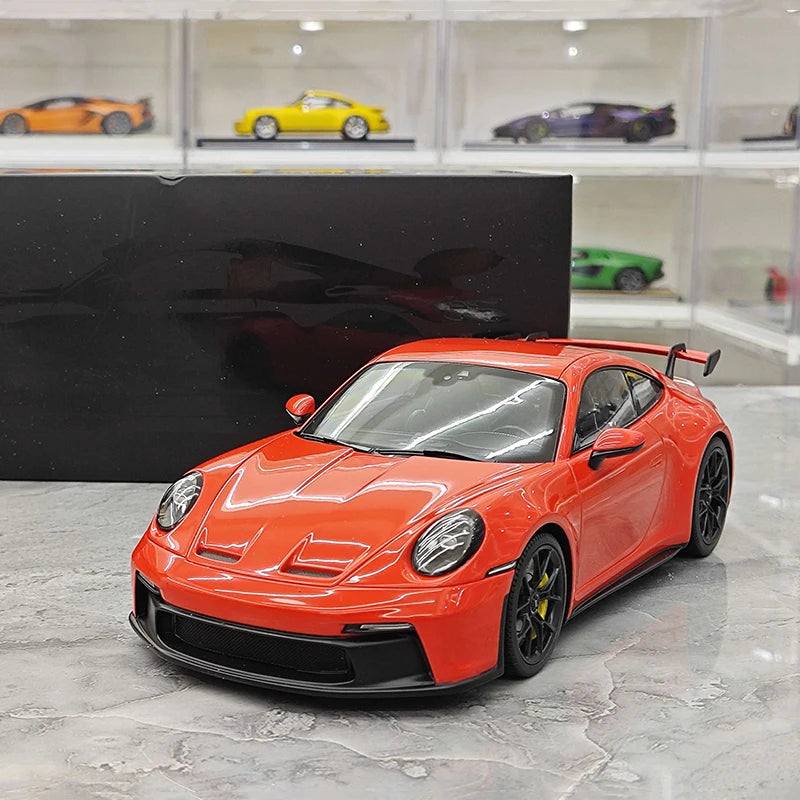 Minichamps for 992 GT3 Simulation Resin Car Model Collection Ornament 1/18