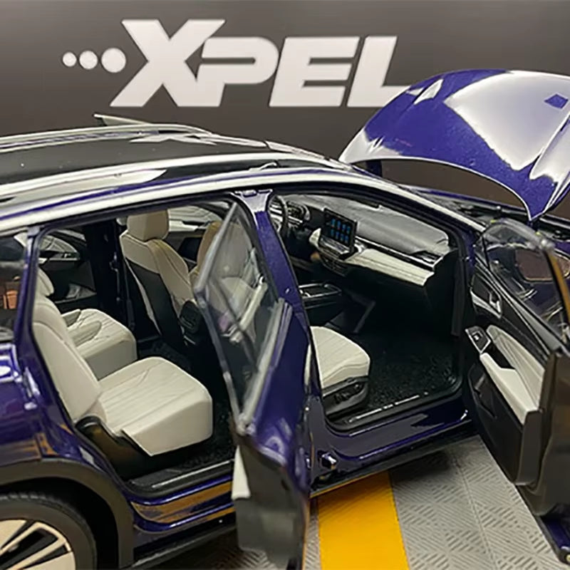 1:18 Original ID.6X Car Model SUV Light Version Alloy Simulation Car Model