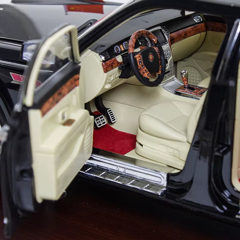 1: 24Th Century Dragon Hongqi Car Model Simulation Alloy Car Car Model Hongqi 70Th Anniversary Review Car Model