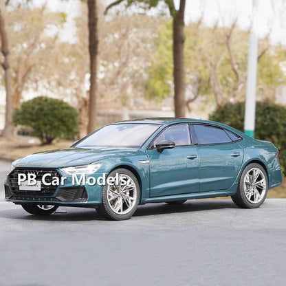 Original Factory Model A7L Sedan 1:18 Alloy Simulation Car Model Collectible Ornaments