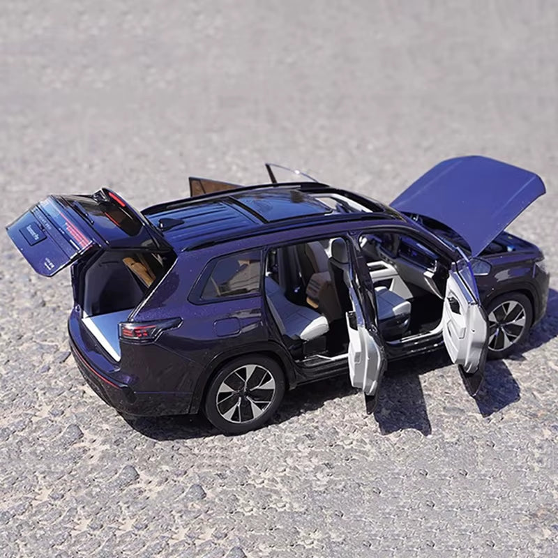 Original for Touareg Pro Teramont 2025 1:18 Alloy Simulation Car Model