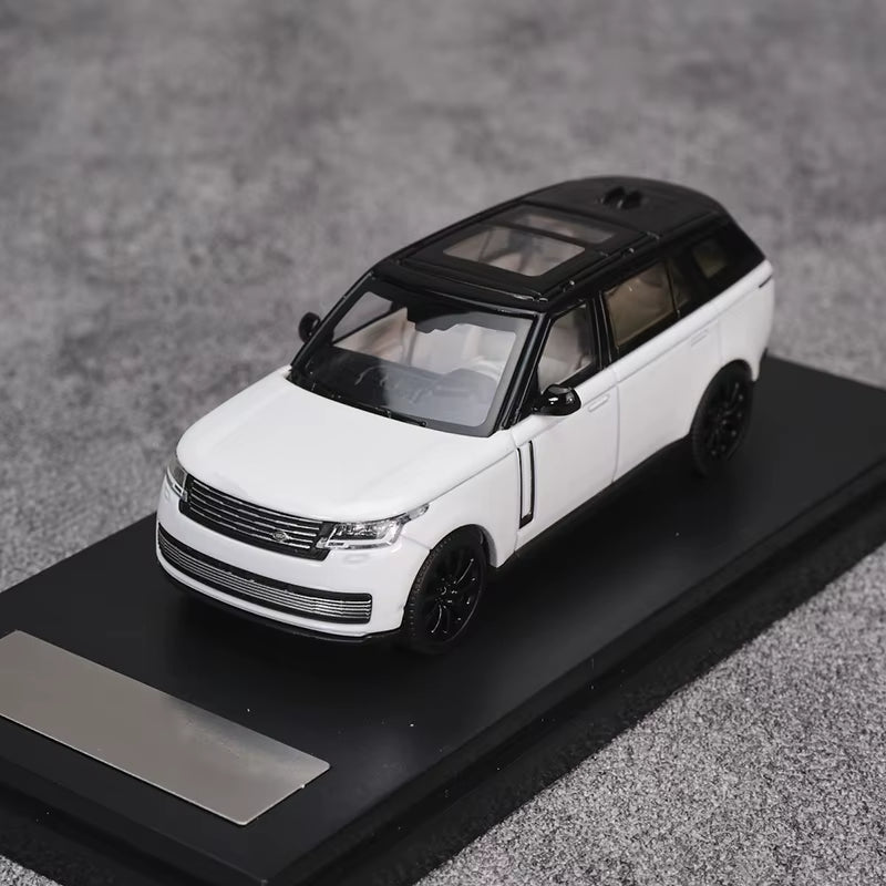 LCD 1:64 2022 Range Rover Honor Genesis Extended Edition Alloy Car Model