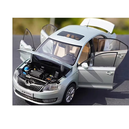 Skoda Xinrui 1:18 Original 2016 Skoda Alloy Automobile Model