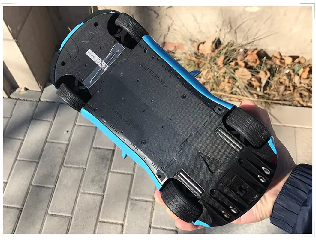 1/18 Autoart 70245 for ASTON MARTIN ONE 77 Diecast Model Car DIAVOLO Blue Gift Collection Ornament Display Metal,Plastic