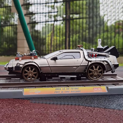 Sun Star 1:18 Returns to Future DMC12 Time Machine Flight Edition Railway Edition Alloy Car Model