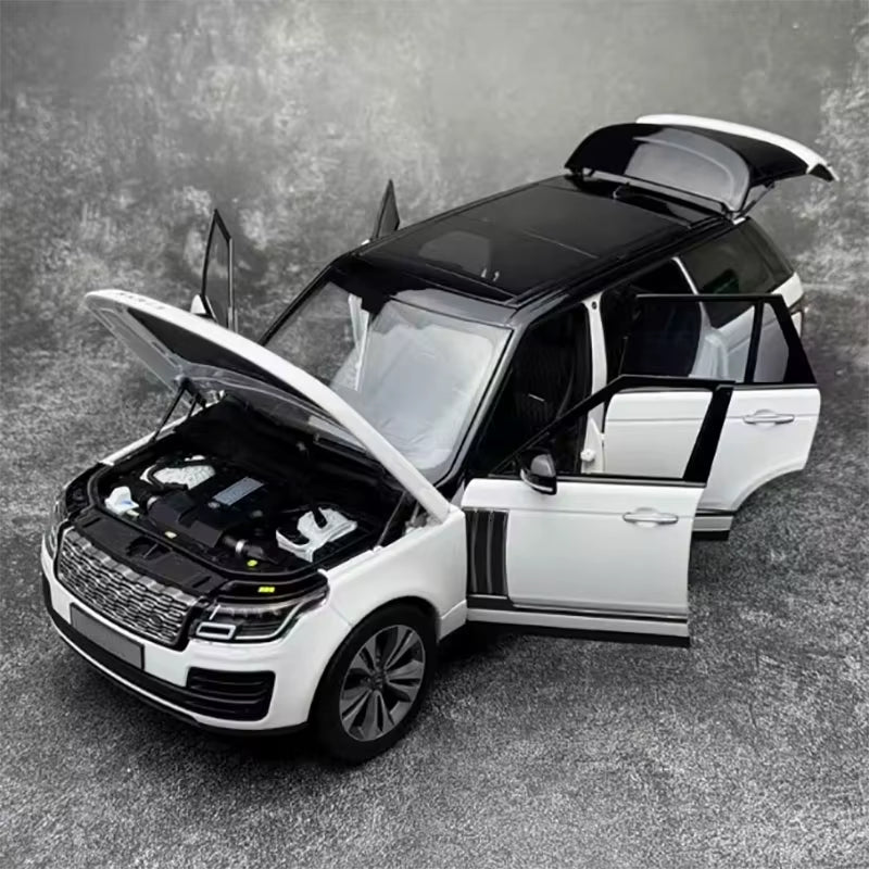LCD 1:18 Range Rover SVA Executive Edition 2020 Alloy Car Model