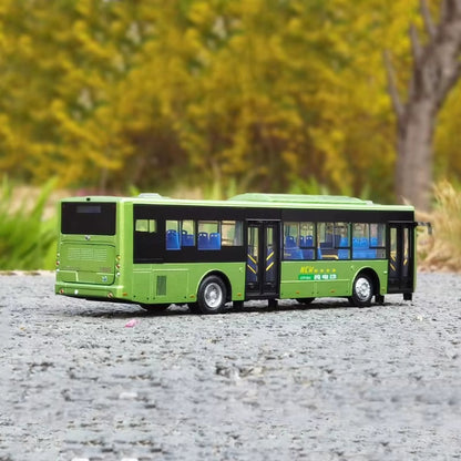 Original 1:42 Yutong Bus Bus Pure Electric E12 Bus Car Model Alloy Car Model
