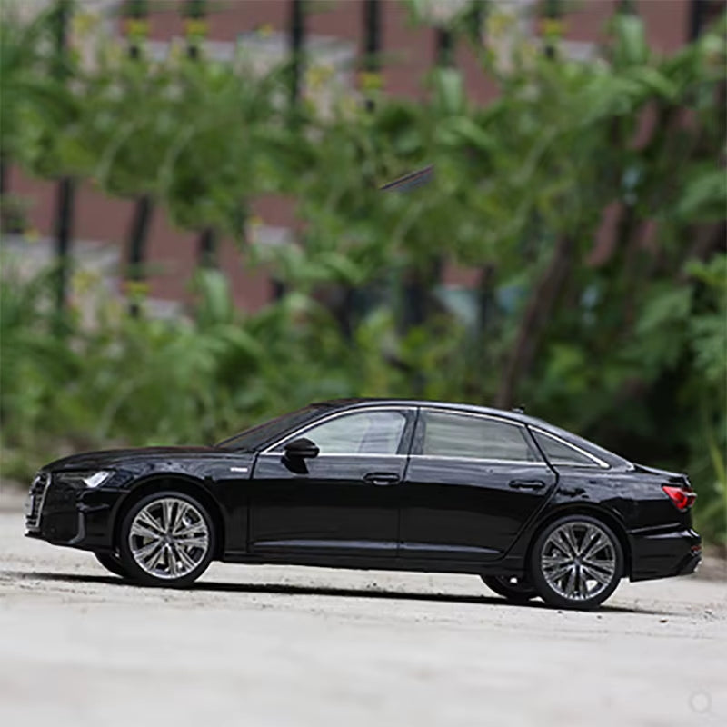 Original 1:18 2019 A6L Alloy Sedan A6L Car Model Car Model New A6 Model Die-Casting Car Model