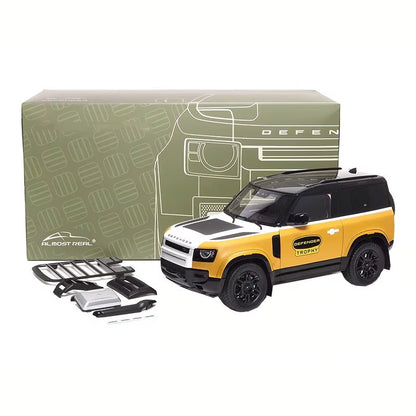 ALMOSTREAL 1:18 Defender 90 2023 Salute Edition Alloy Car Model