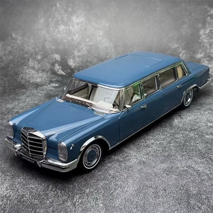 Kengfai 1:18 Pullman W100 600 Alloy Car Model Collectible Car Model