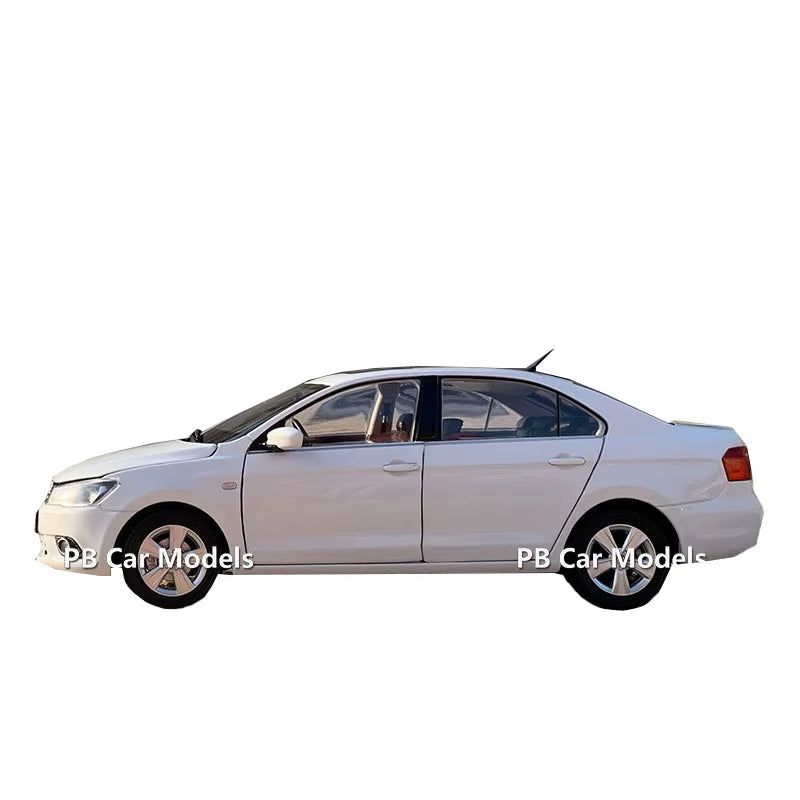 Original Vehicle Model 2013 NEWJETTA Alloy 1:18 Simulation Vehicle Model