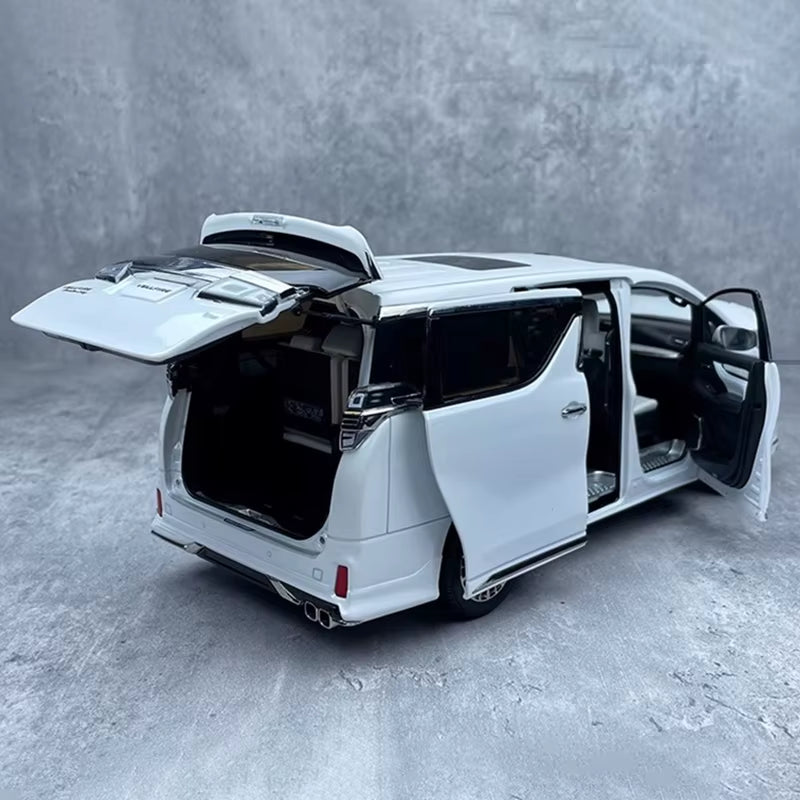 Kengfai 1:18 for Vellfire MPV Business Car Nanny Car Car Car Model Car Model Collection