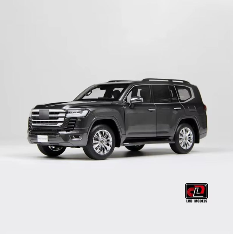 LCD Models Scale 1:18 for Toyota Land Cruiser LC300 ZX Alloy Diecast Model Car Toys Gifts Red/Gray/White/Gold Display Collection