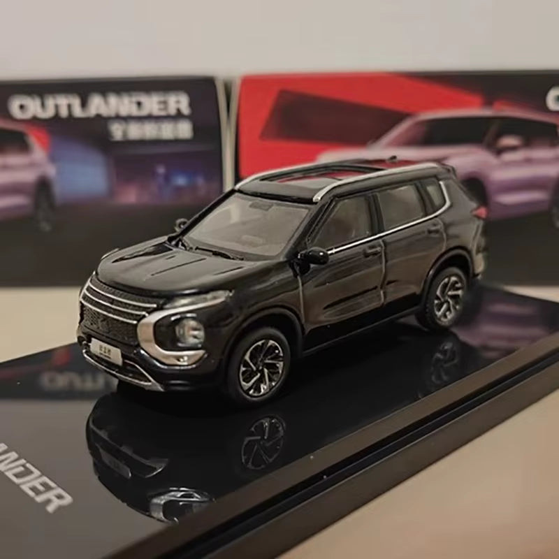 Original for Outlander 2023 SUV 1:64 Alloy Car Model