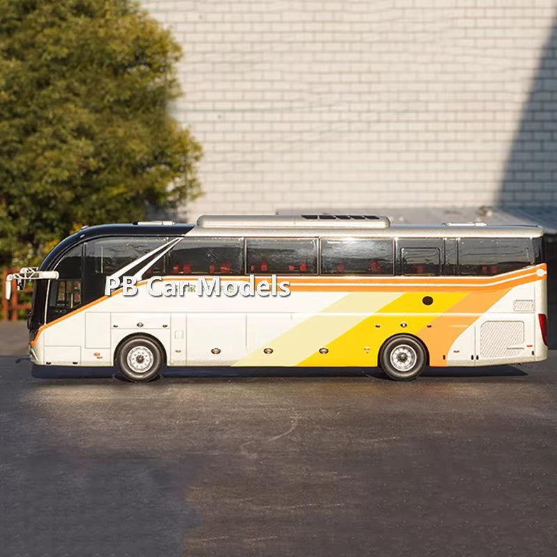 1: 42 Original Suzhou Jinlong Haige Bus Traveler Car Model Bus Bus Bus Alloy Model Light