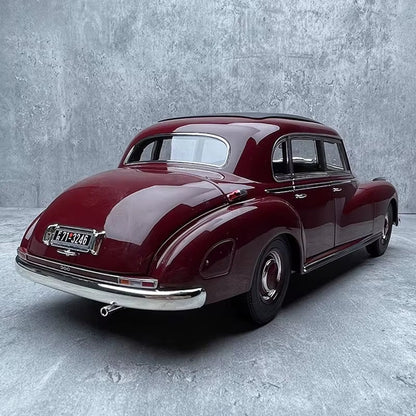 Norev 1/18 for 300 1955 Simulation Alloy Car Model Can Open the Door Wine Red