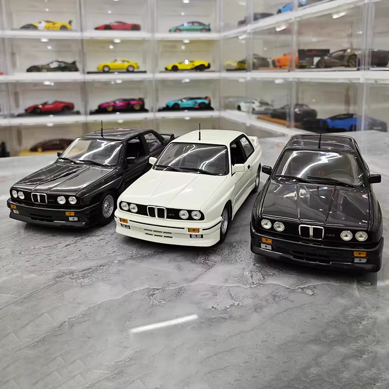 Minichamps 1:18 M3 E30 1987 Simulation Alloy Metal Car Model Collection Ornament