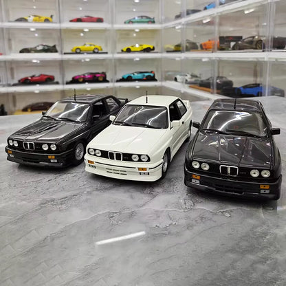 Minichamps 1:18 M3 E30 1987 Simulation Alloy Metal Car Model Collection Ornament