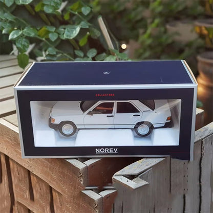 NOREV 1:18 1984 190E Alloy Full-Open Simulation Car Model+Small Gift