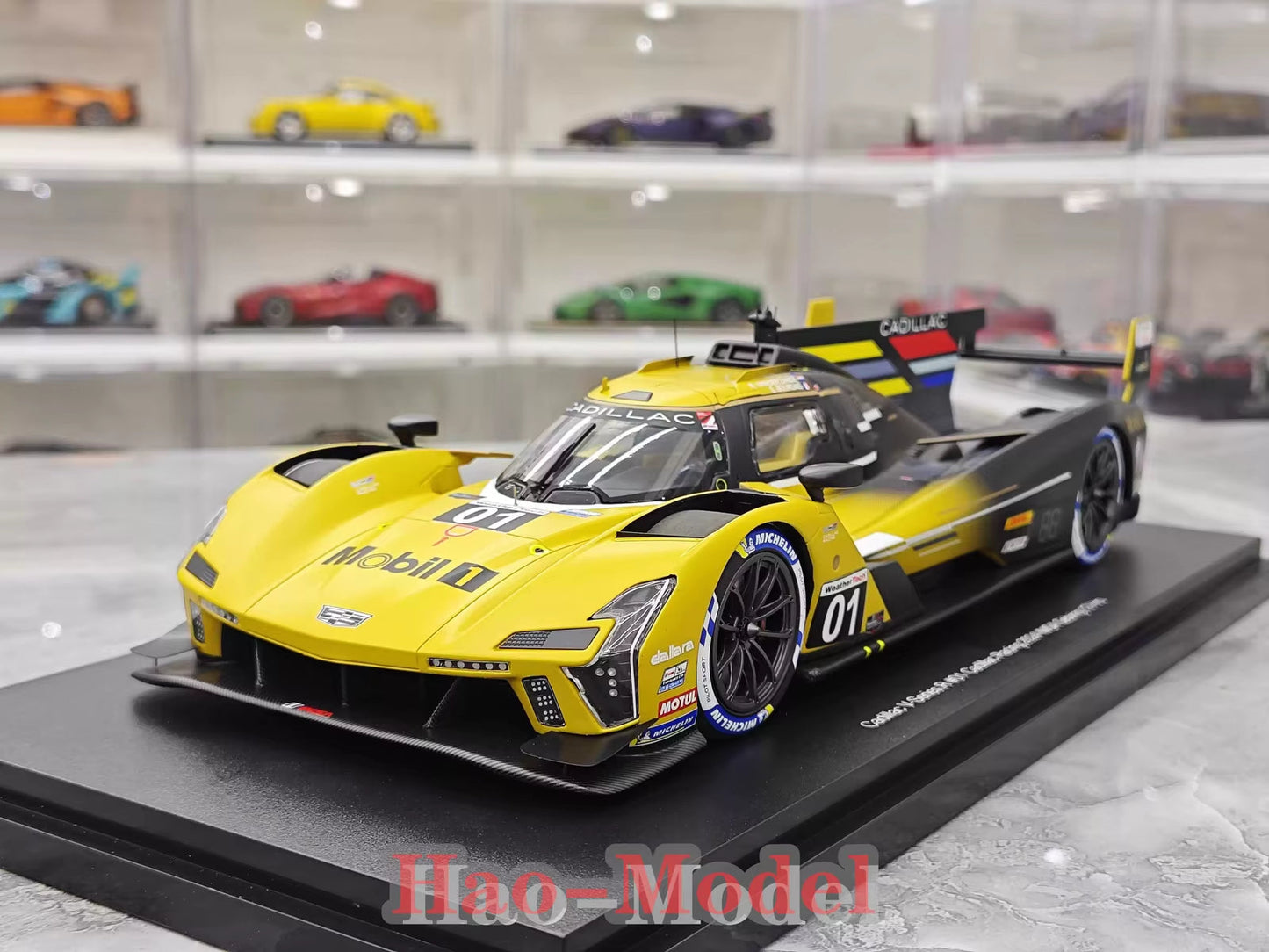 For Cadillac Topspeed 1/18 for Cadillac V-Series.R #01 2024 Le Mans Resin Diecast Model Car Gifts