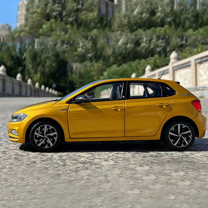 A Domestically Produced 2019 All-New Bora Sedan 1:18 Alloy Simulation Car Model