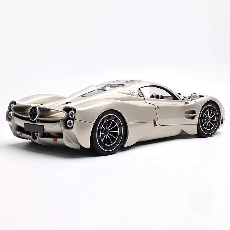 LCD 1:18 for UTOPIA Utopia Alloy Sports Car Model