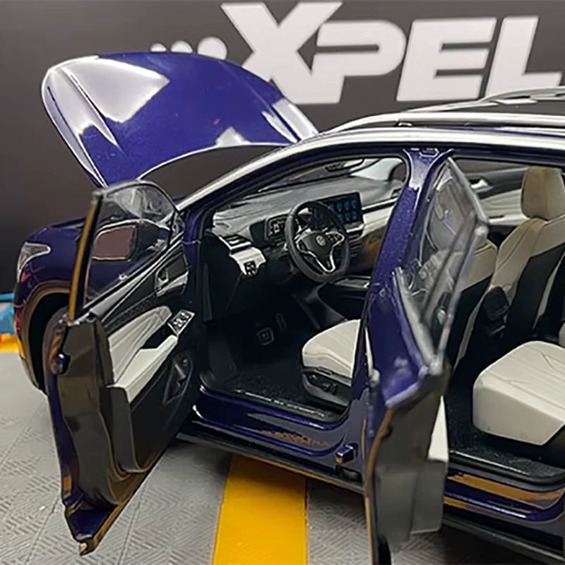 1:18 Original ID.6X Car Model SUV Light Version Alloy Simulation Car Model