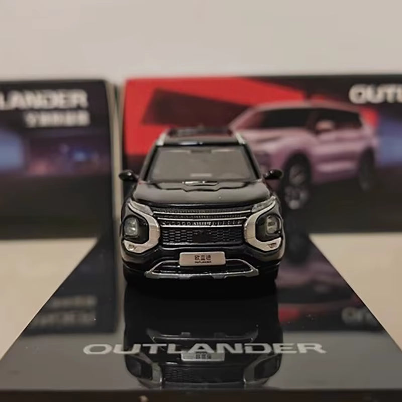 Original for Outlander 2023 SUV 1:64 Alloy Car Model