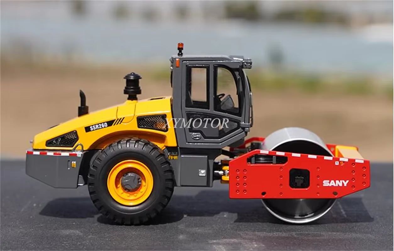 For SANY 1/35 SSR260 Single Drum Roller Metal Diecast Model Car Truck Kids Toys Girls Collection Ornaments Display