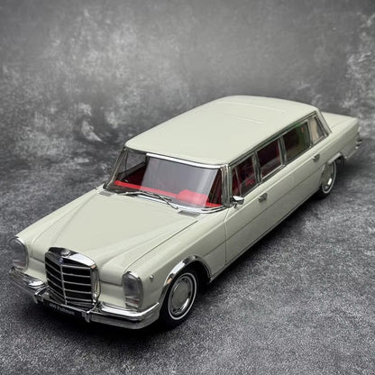 Kengfai 1:18 Pullman W100 600 Alloy Car Model Collectible Car Model