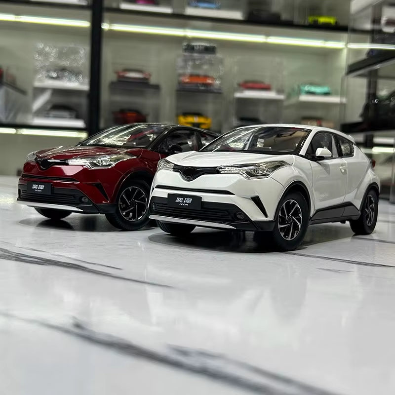 Original IZOA Alloy 1:18 Simulation Car Model Alloy Diecast Car Model+Small Gift