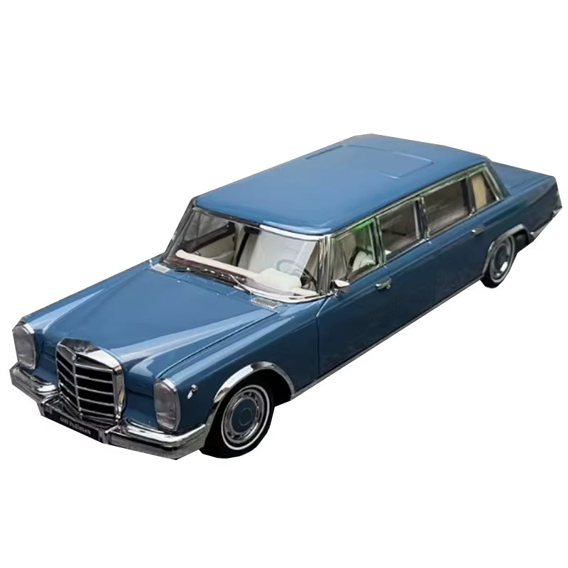 Kengfai 1:18 Pullman W100 600 Alloy Car Model Collectible Car Model