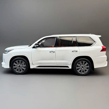 LCD 1:18 for LX570 Off-Road Vehicle SUV Alloy Car Model Gift Collection