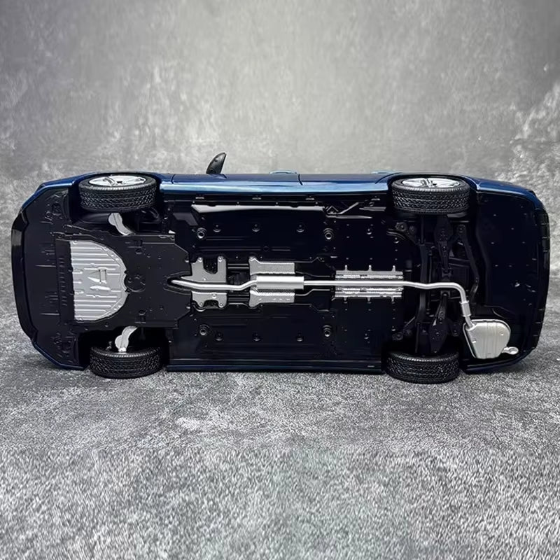 Original 1:18 for Yingshipai Alloy Car Model 2023 New INSPAIRE