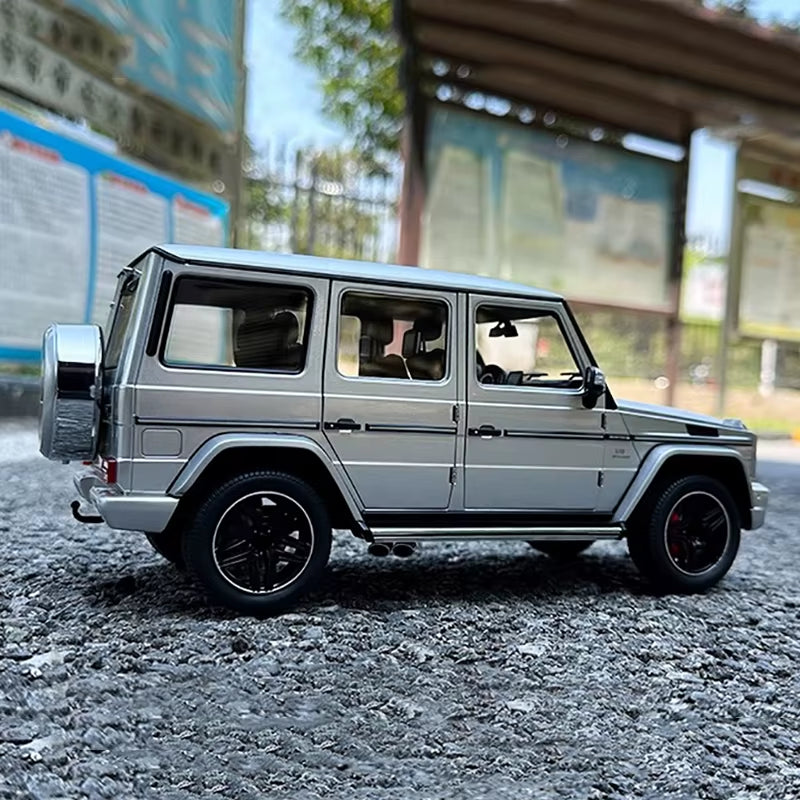 Autoart AA 1:18 G63 2017 Car Model G63 Off-Road Vehicle SUV Model