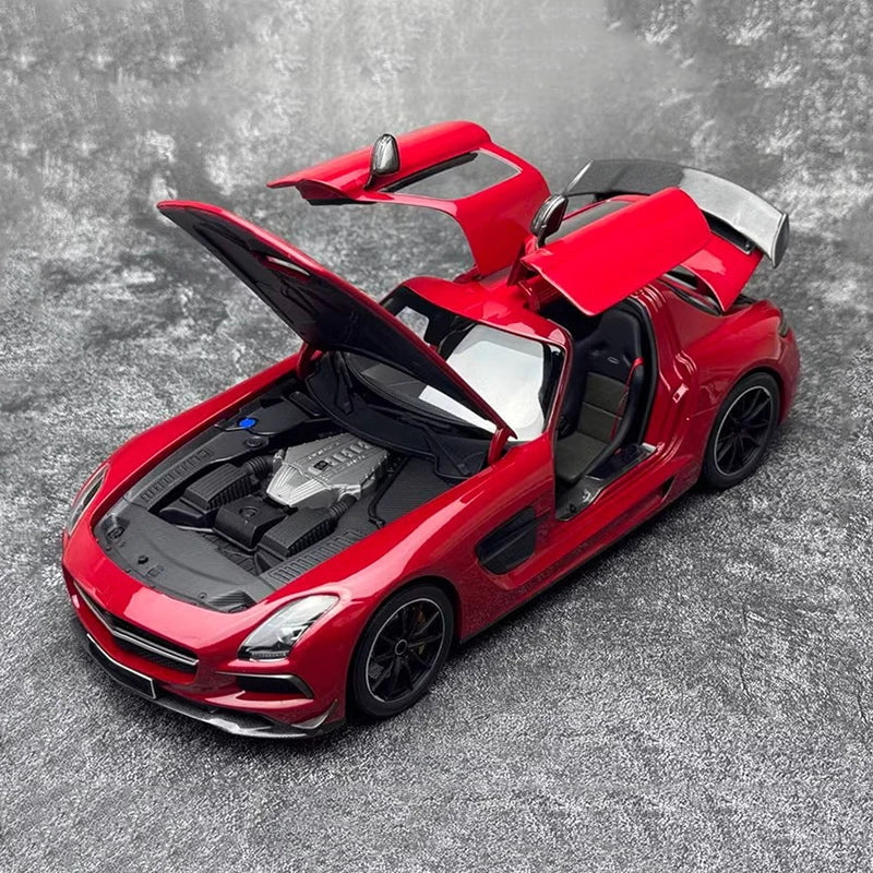 Minichamps 1:18 SLS Black Series GT Alloy Car Model