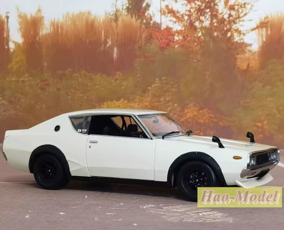 Kyosho 1:18 for Skyline 2000GT-R (KPGC110) Alloy Metal Diecast Car Model Ornaments Boys Birthday Gifts Hobby Display Collection