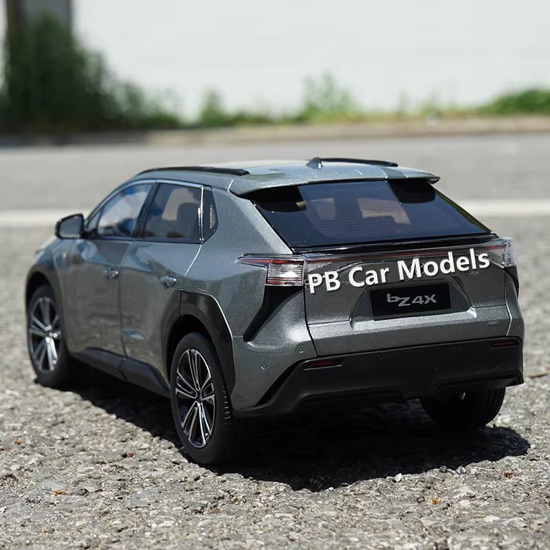 Original Bz4X Car Model 2022 1:18 Alloy Simulation Car Model