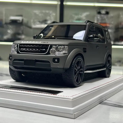 IVY Tailor 1/18 for Discovery 4 Limited Edition Resin Car Model
