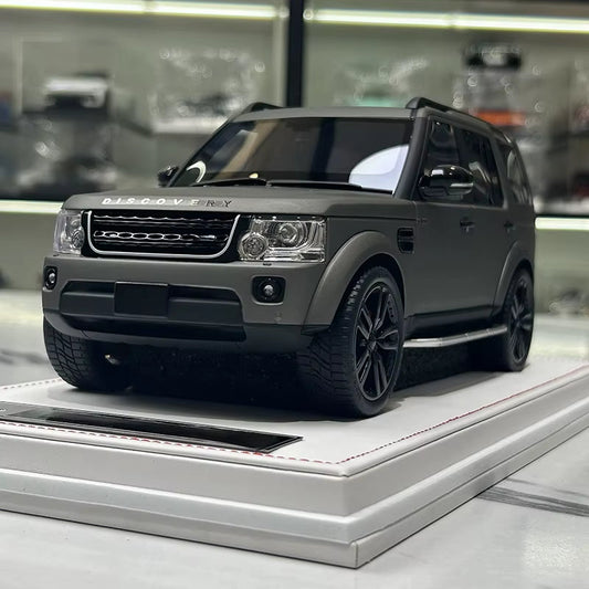 IVY Tailor 1/18 for Discovery 4 Limited Edition Resin Car Model