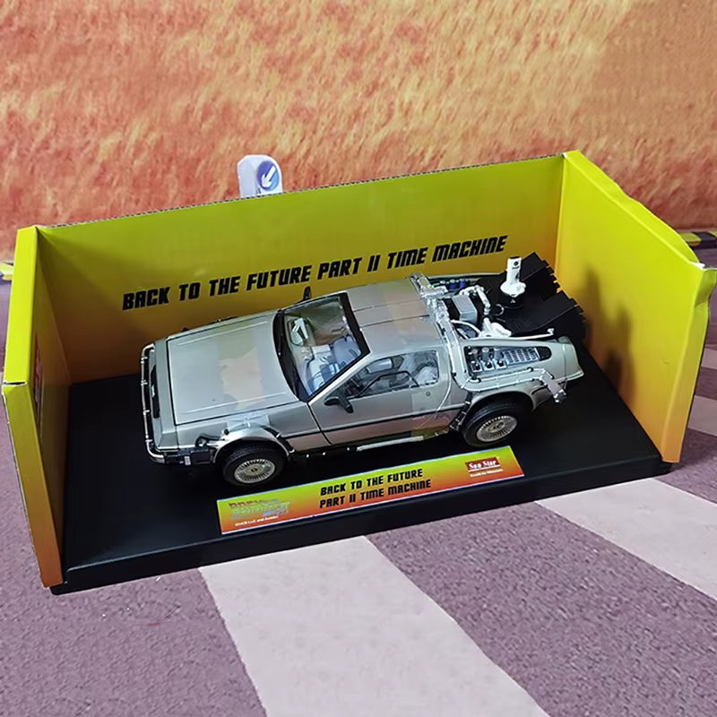 Sun Star 1:18 Returns to Future DMC12 Time Machine Flight Edition Railway Edition Alloy Car Model