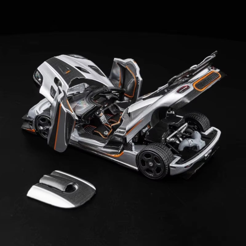 DCM 1:64 for Koenigsegg ONE1 Alloy Fully Open Simulation Car Model