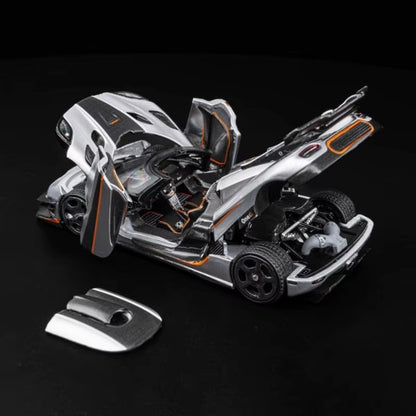 DCM 1:64 for Koenigsegg ONE1 Alloy Fully Open Simulation Car Model