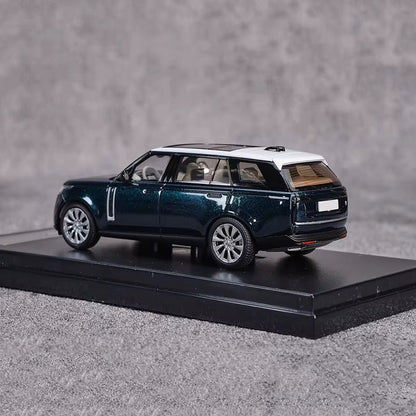 LCD 1:64 2022 Range Rover Honor Genesis Extended Edition Alloy Car Model