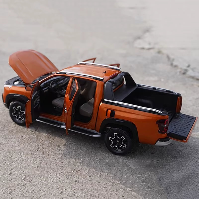 Original Forchangan Hunter Pickup Truck Model 1:18 2024 Extended Range Pickup Truck Alloy Simulation Car Model