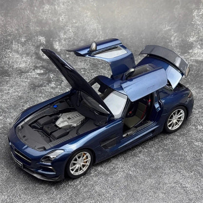 Minichamps 1:18 SLS Black Series GT Alloy Car Model