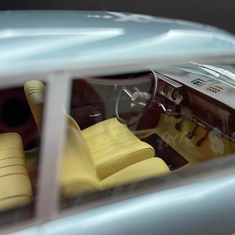 OTTO 1:18 OT196 Resin Limited Release Car Model Collection Accessories+Small Gift